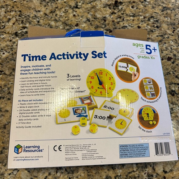 Learning Resources Time activity set - Picture 3 of 13